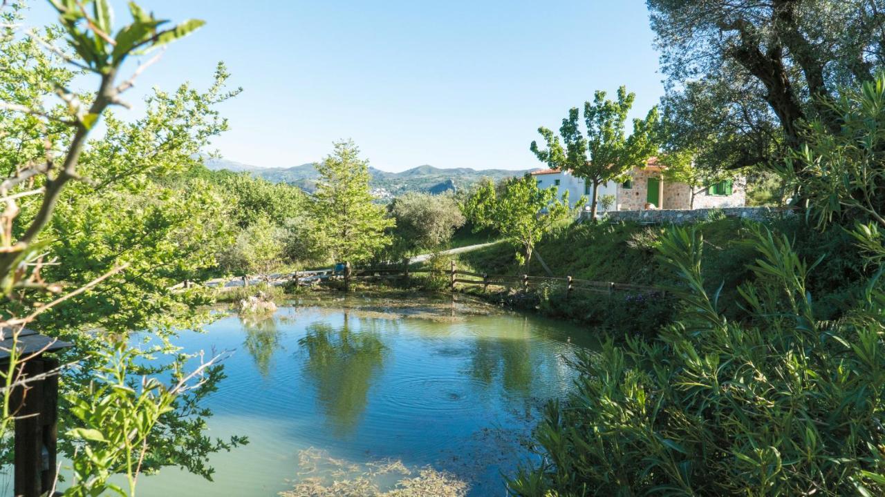 Villa Elia Lambiní Exterior photo
